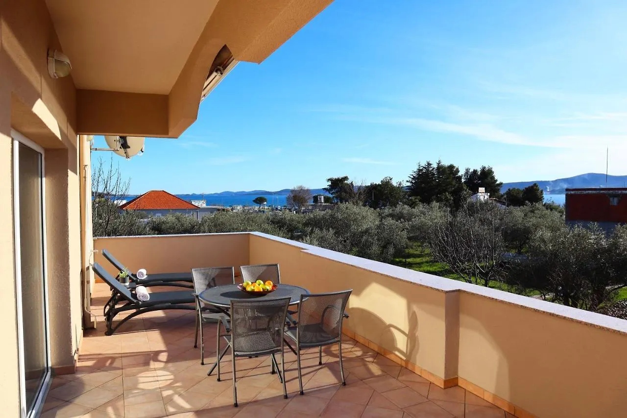 Apartmani Villa Elvira Sukošan Apartament